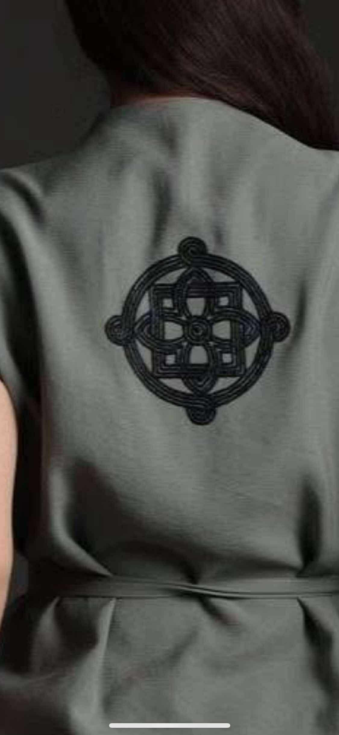 Georgian Ornament Robe